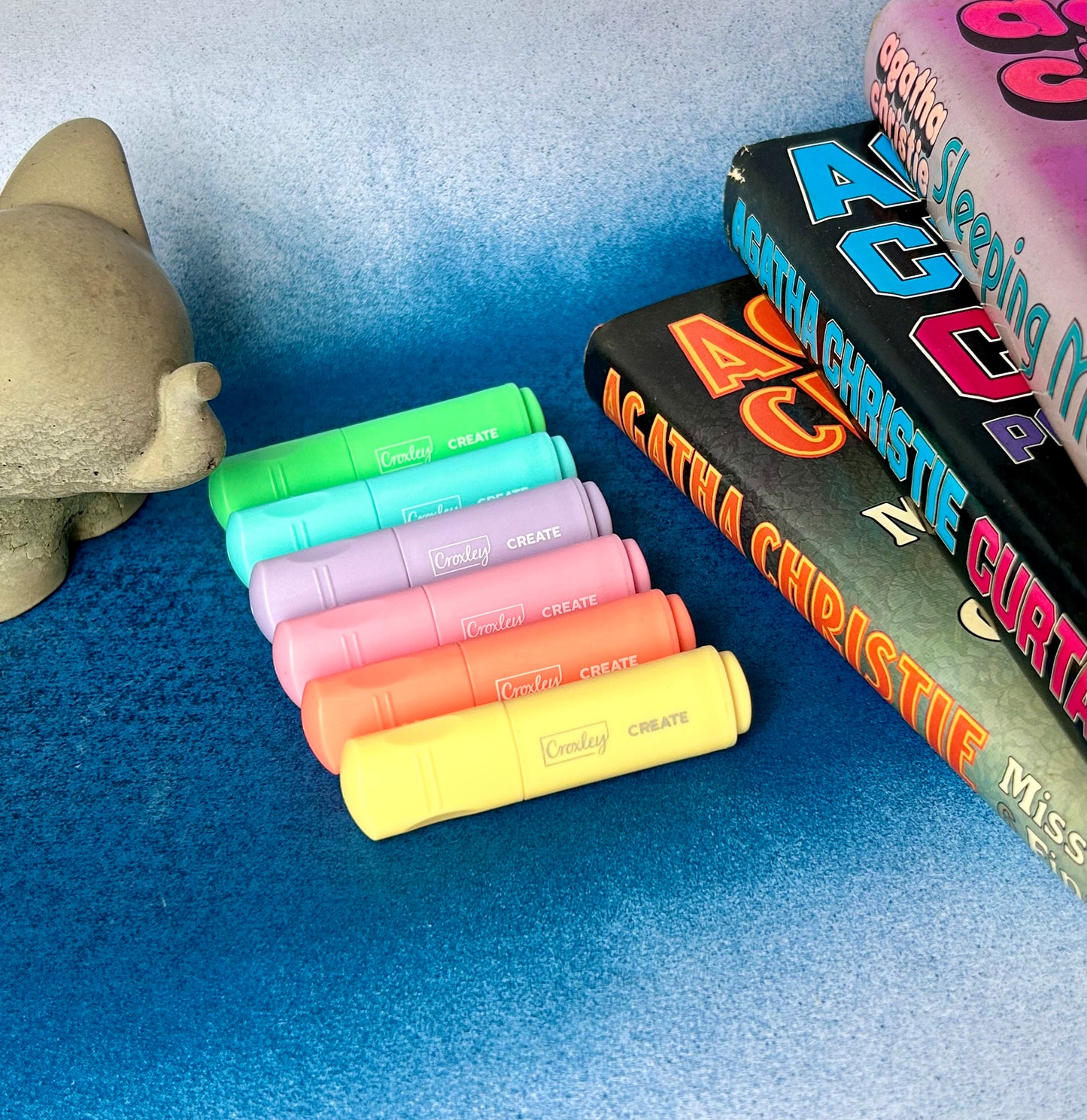 Highlight Your Story: Pastel Hues for Every Chapter