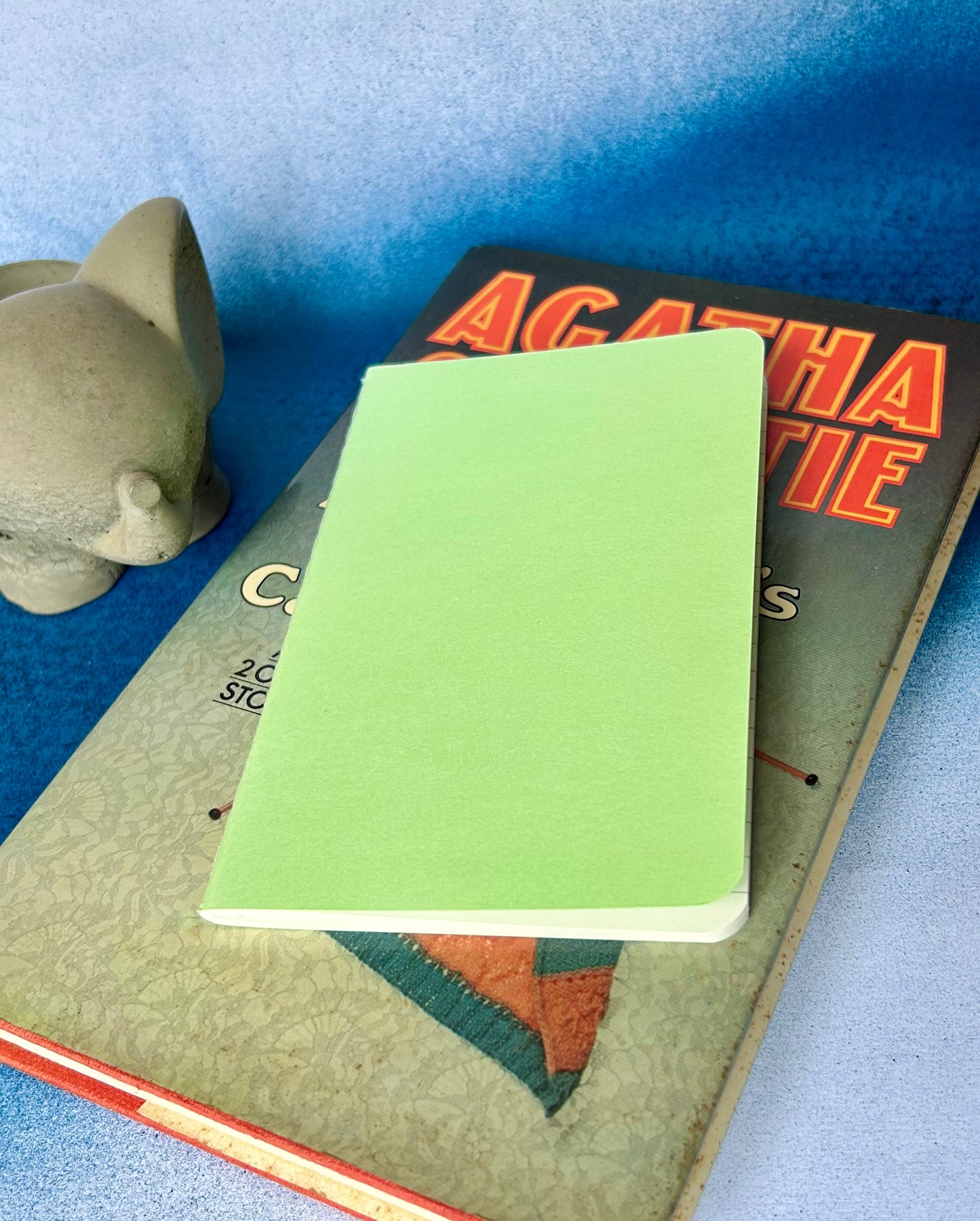 Soft Cover A6 Journal: A Compact Space for Your Bookish Ideas