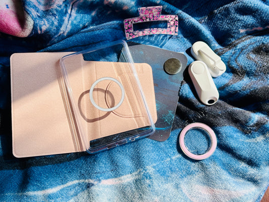 The Versatile Booklover’s Kindle Cover – Flip, Snap & Read Your Way